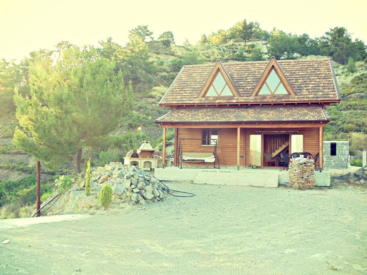 Agros Timber Log House Villa Bagian luar foto