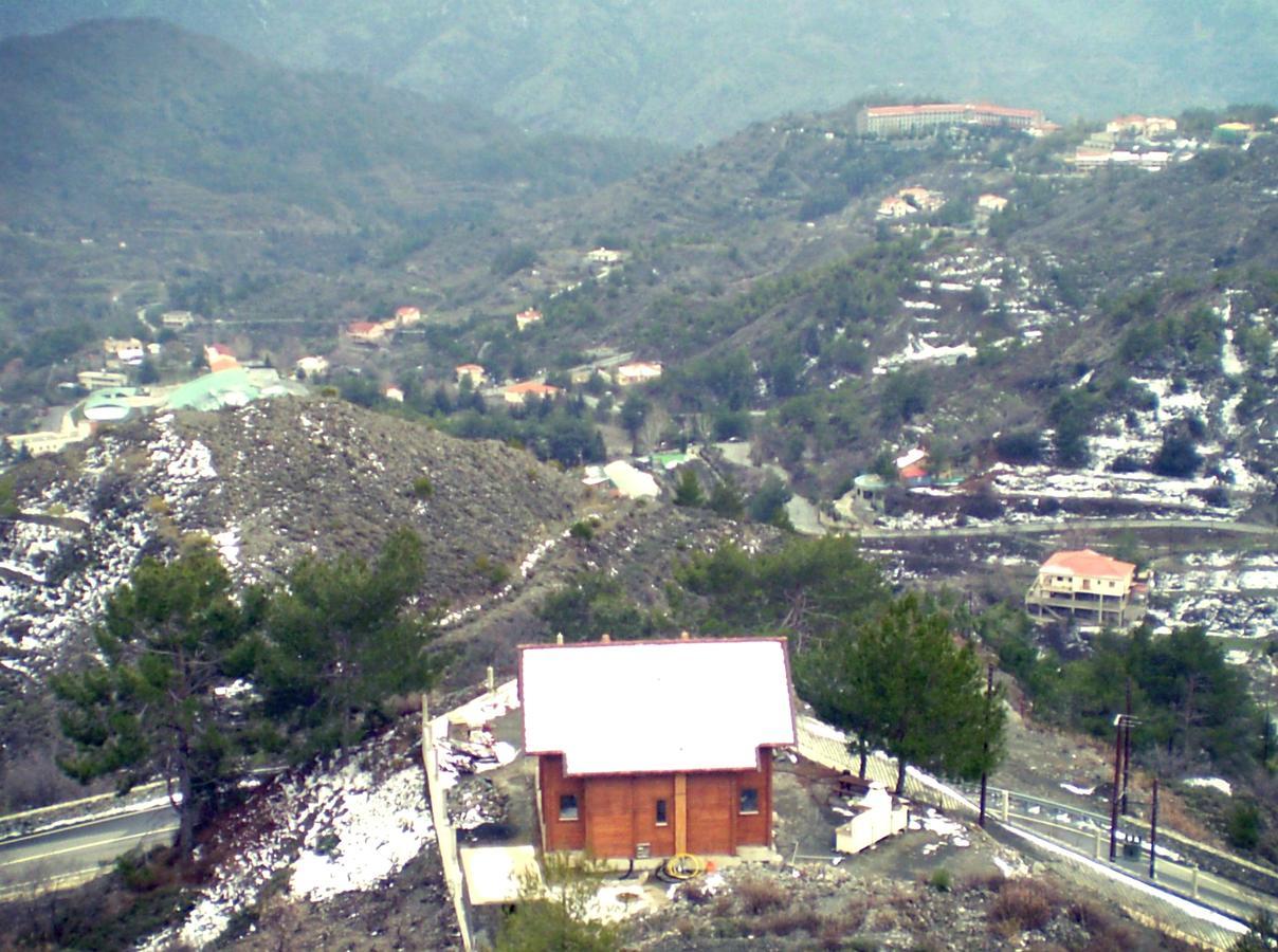 Agros Timber Log House Villa Bagian luar foto