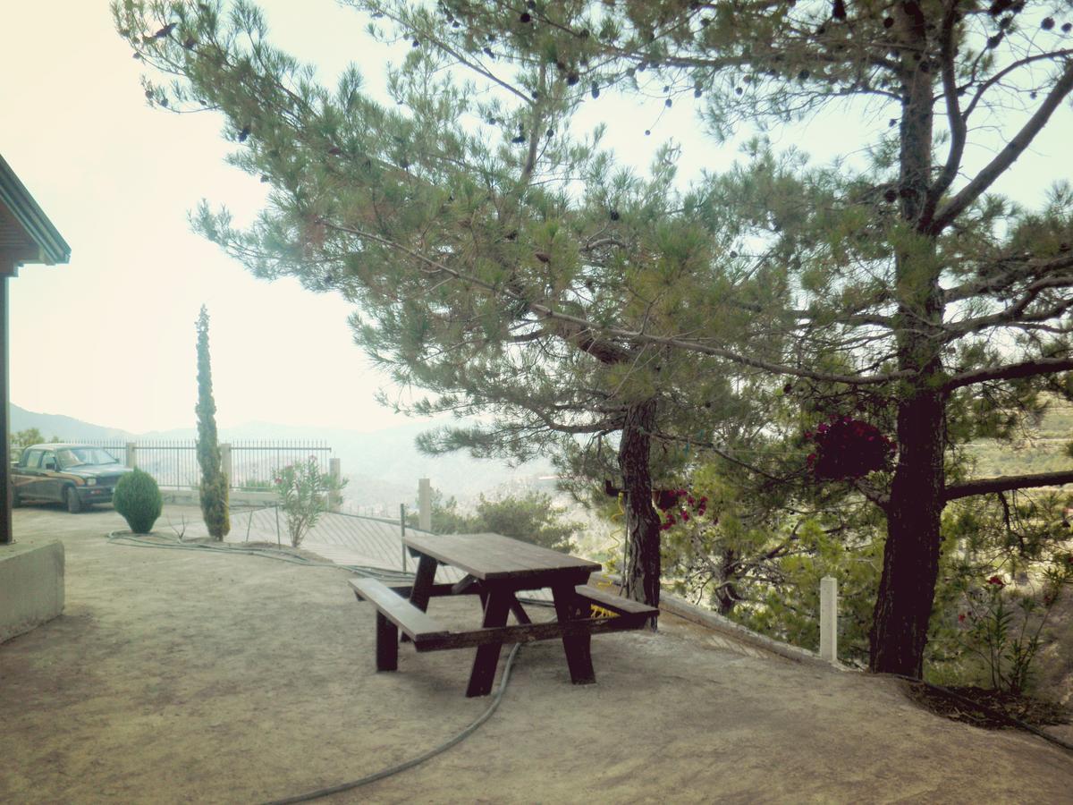 Agros Timber Log House Villa Bagian luar foto